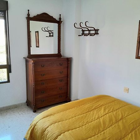 Room In Shared Apartment With Parking Almunecar Bagian luar foto
