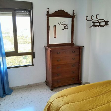 Room In Shared Apartment With Parking Almunecar Bagian luar foto