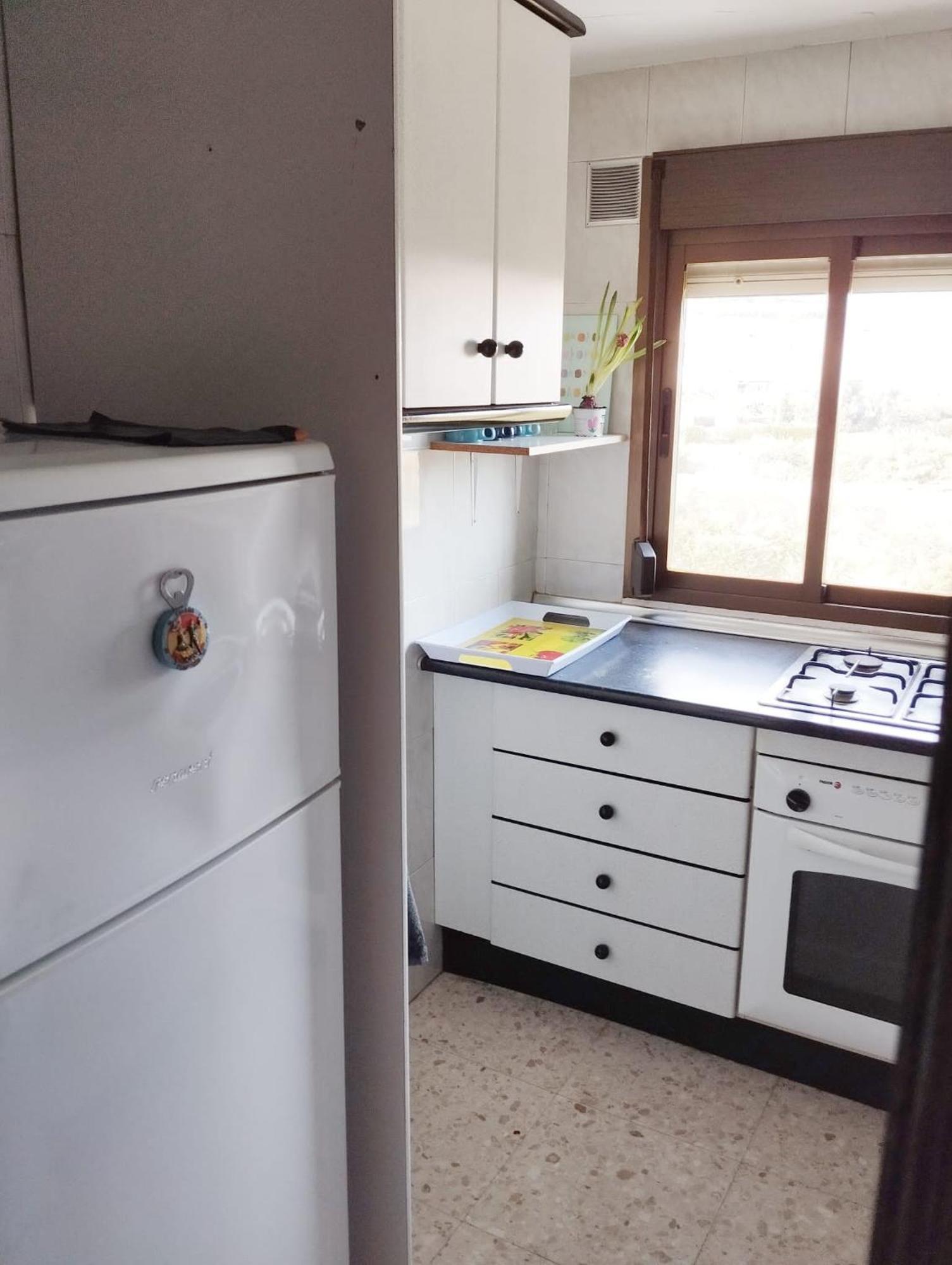 Room In Shared Apartment With Parking Almunecar Bagian luar foto