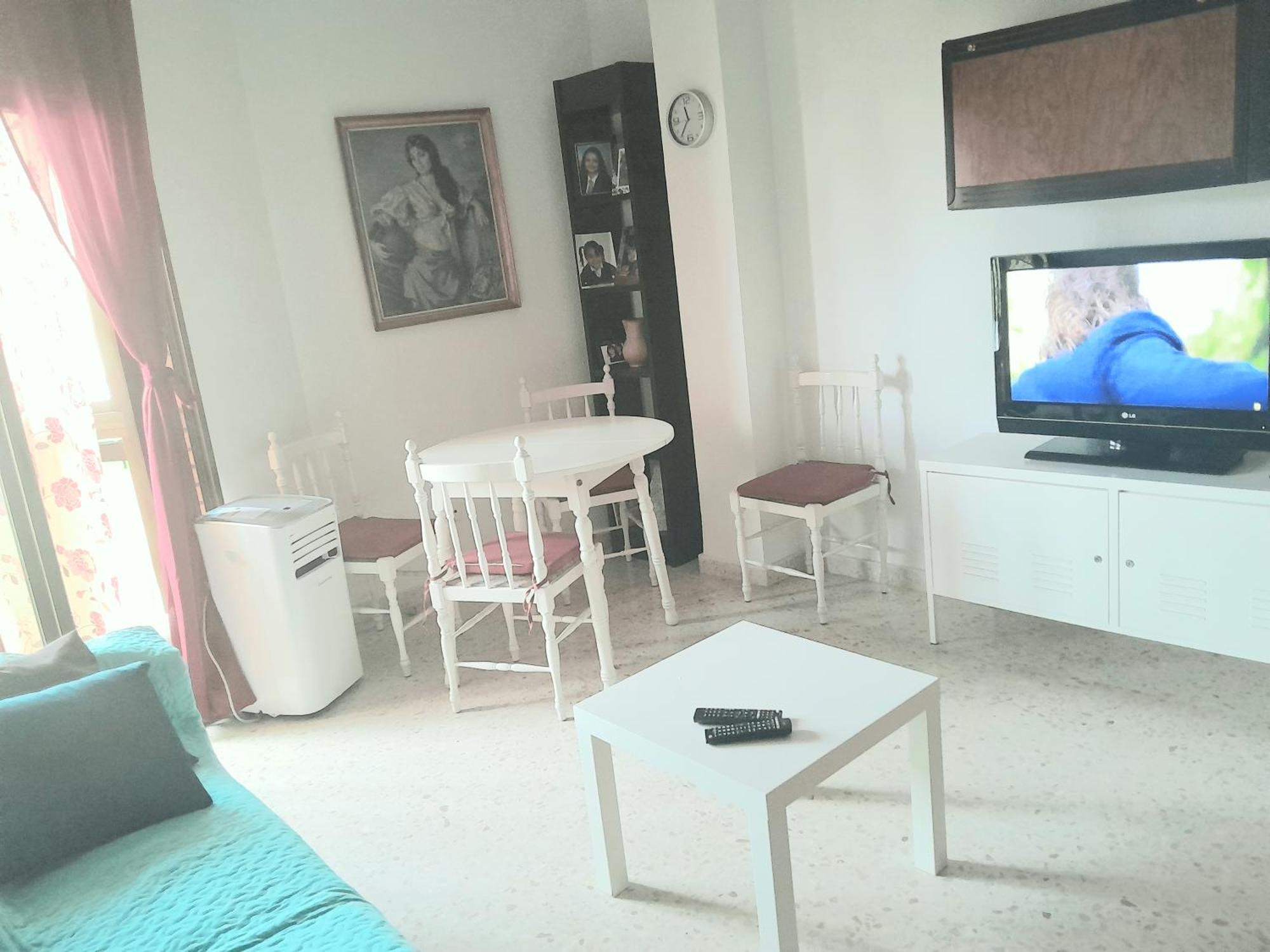 Room In Shared Apartment With Parking Almunecar Bagian luar foto